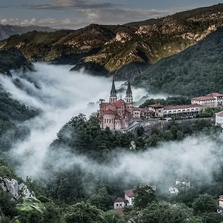 Gospodarstwo wiejskie El Secreto De Asturias By Axtur